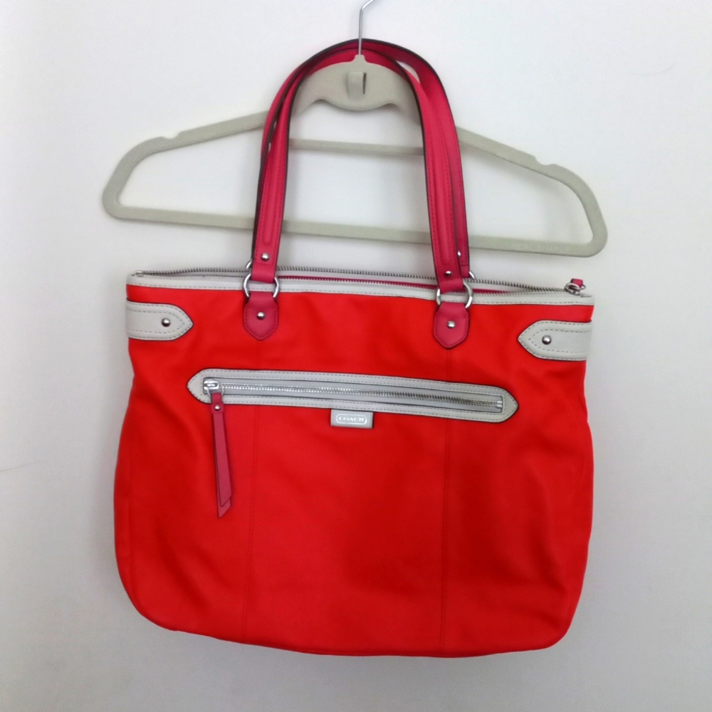Coach F23922 Daisy Spectator Emma Tote